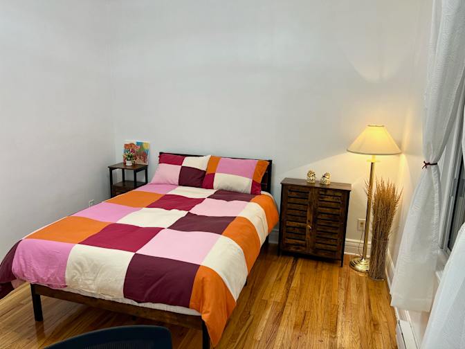 Nga Vu's room