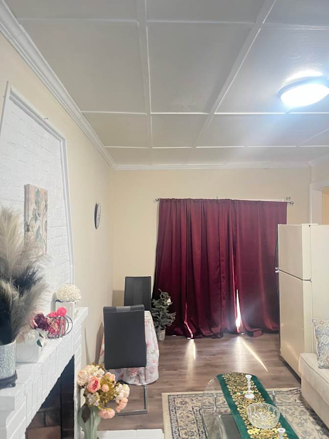 Gerges  Shehata's room