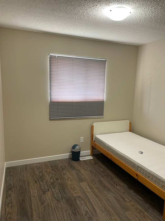 Raymond  Acordon's room