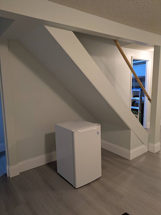 John Lopes's room