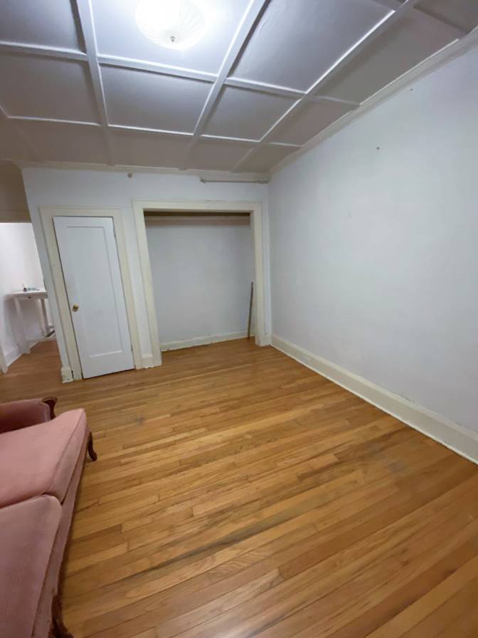 Renato Tomatis Pozzuoli's room