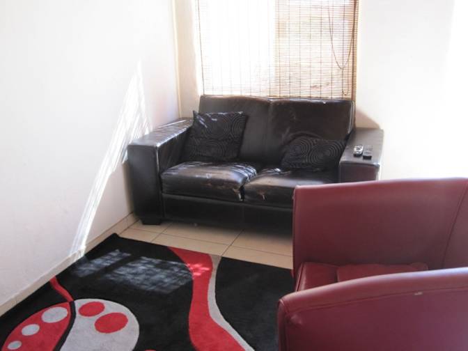 Zoran's room