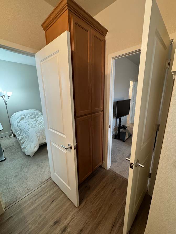 Rhonda's room