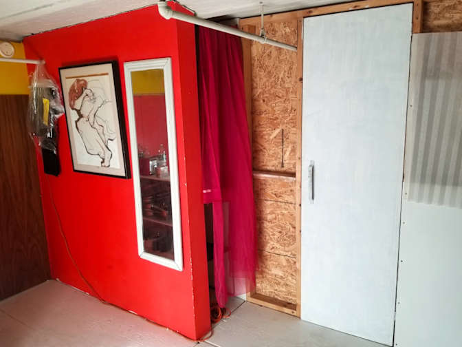 Syl's room
