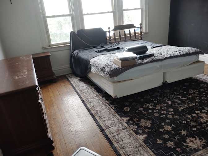 Kate's room