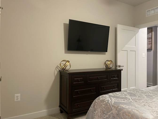 Edgar's room
