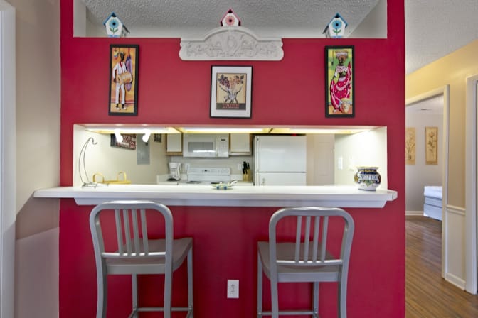Alcove Rooms's room