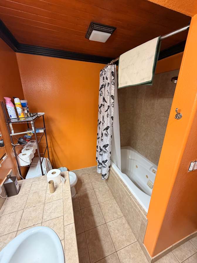Robert's room