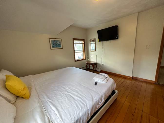 cesar michie's room