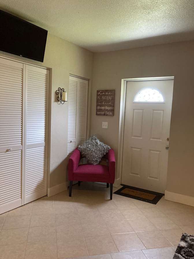 PRIVATE ENTRANCE's room