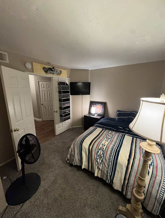 Andrew's room