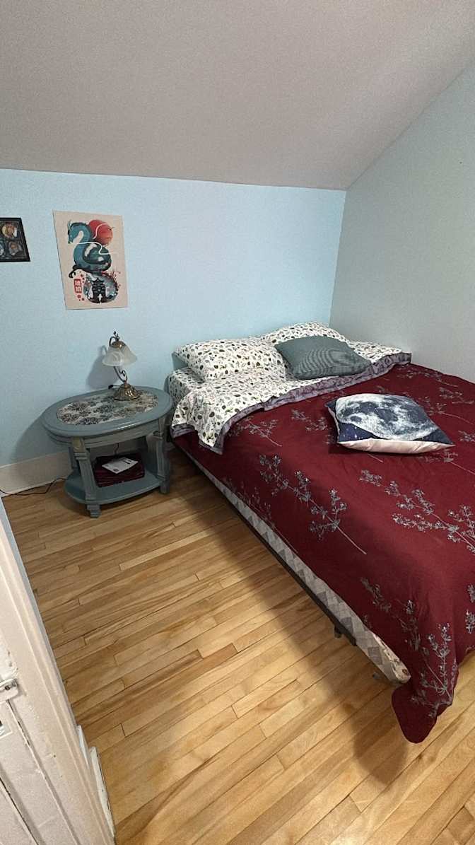 Jasmine's room