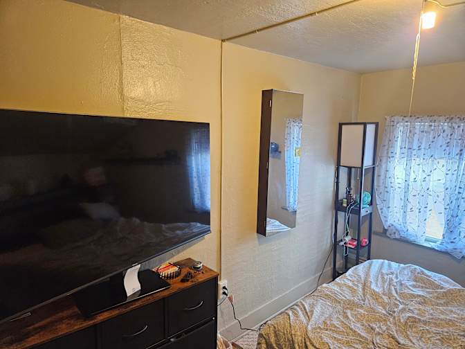 Diane L Kertscher's room
