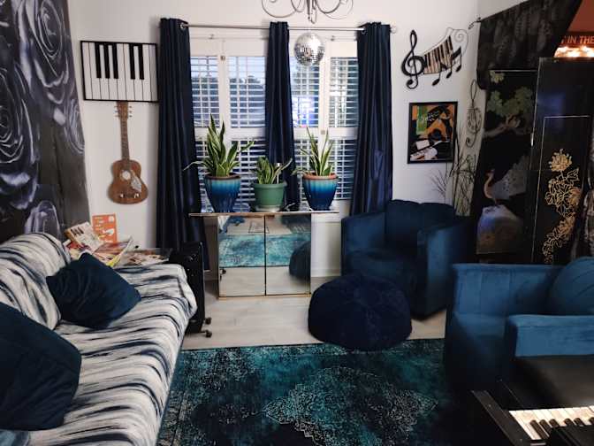 Valerie's room