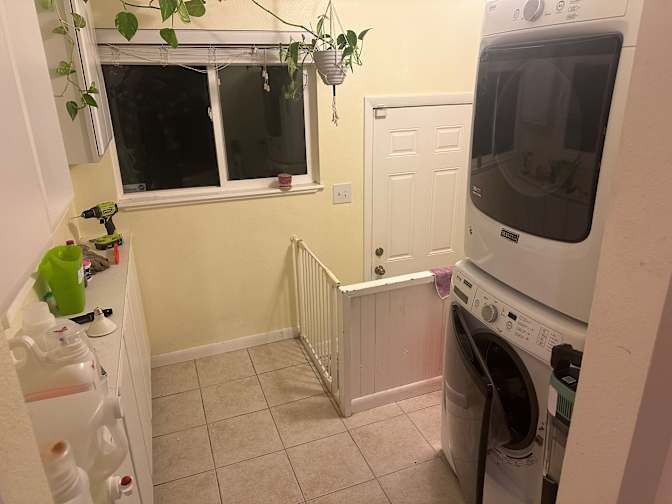 Dan's room