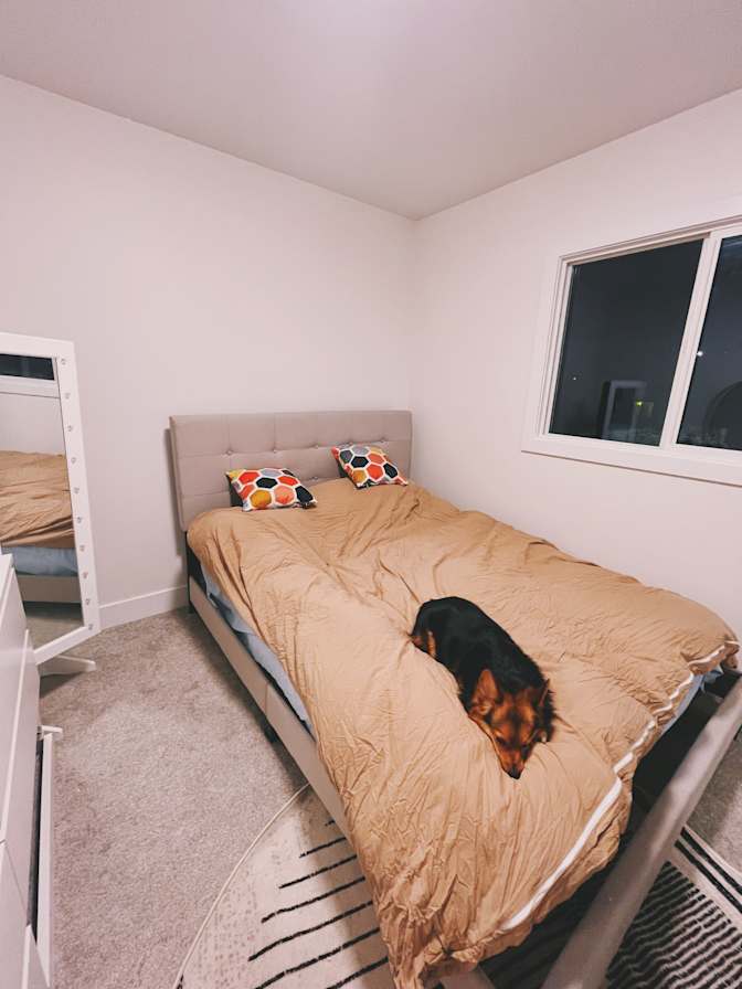 Deeya's room