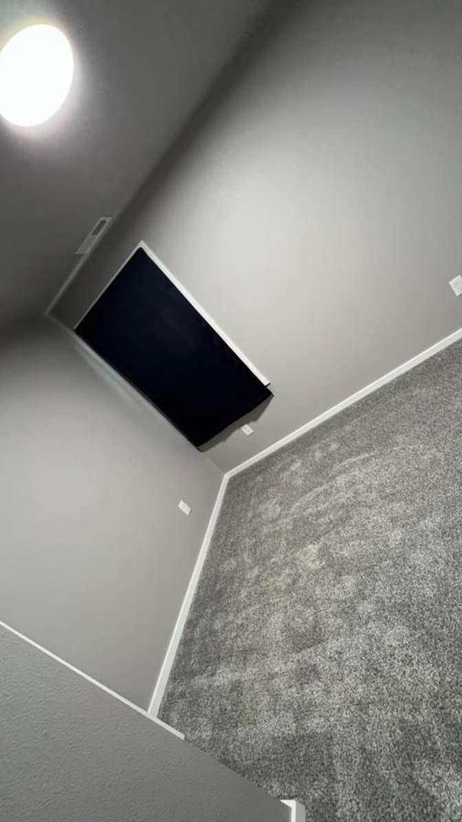 Jose's room