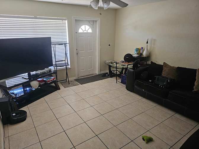 Amos Flores's room