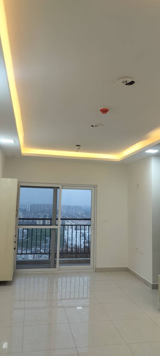 Senthilkumaran Loganathan's room