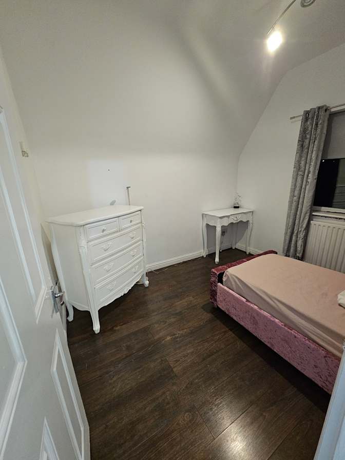 Scott's room