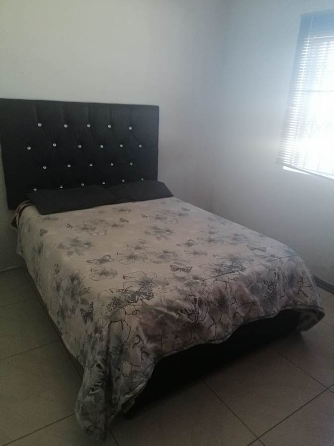 Zubenathi Grootboom's room