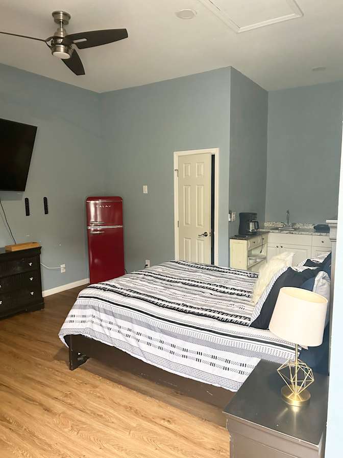 Alexander Howard's room