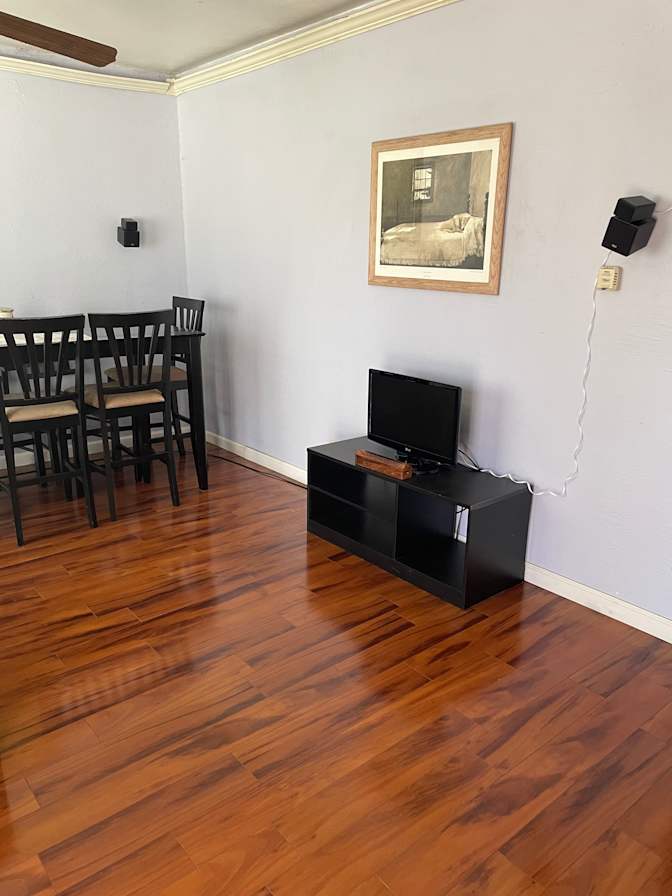 laura's room