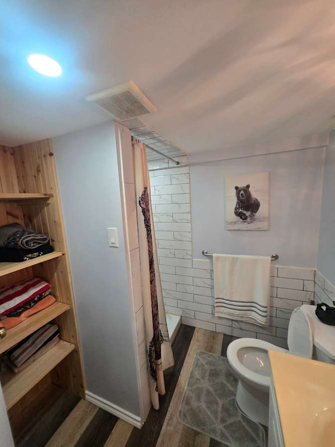 Suzanne Mills's room