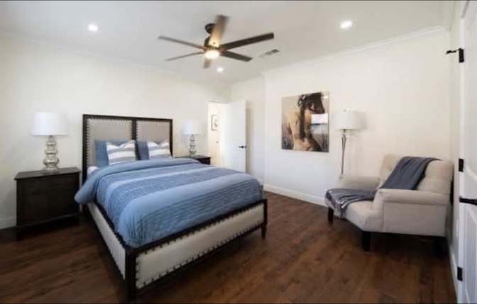 Lucas's room