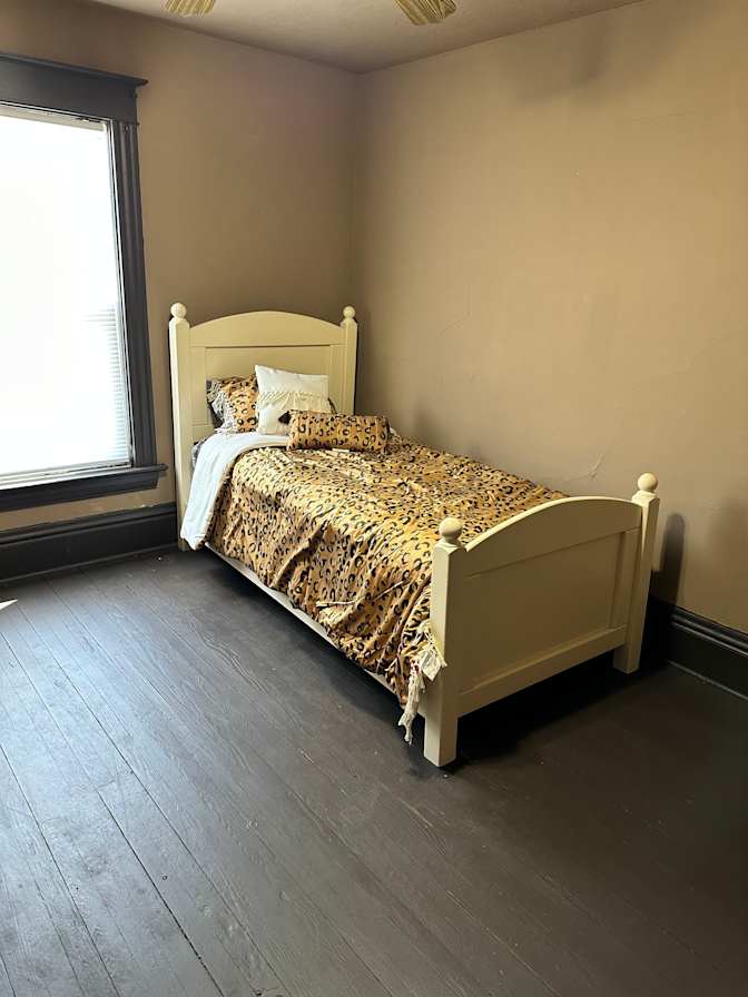 JOANN's room