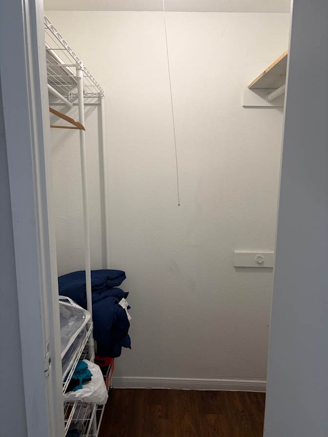 Felix's room