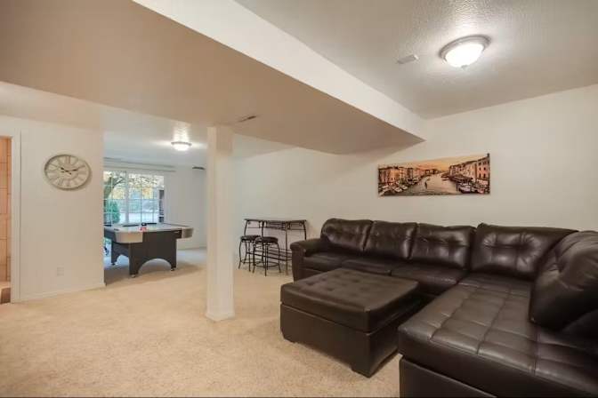 Ben's room