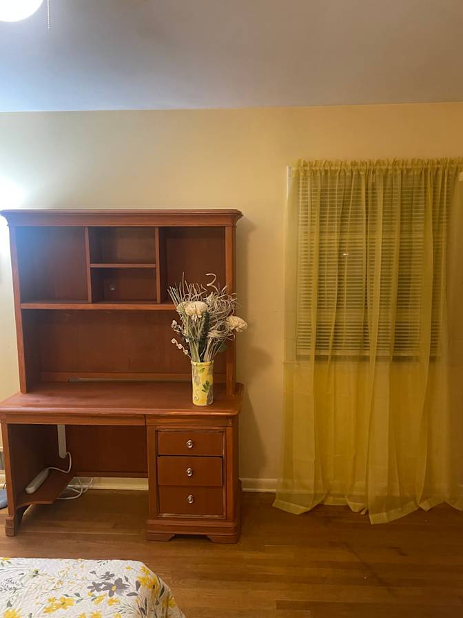Robin Clevenger's room