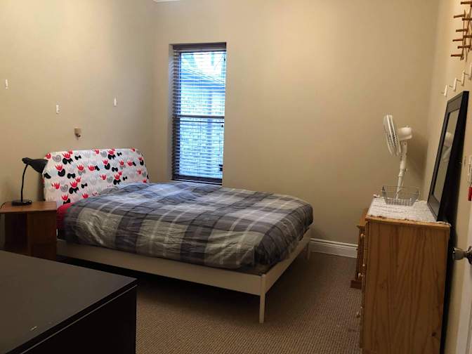 Solange's room