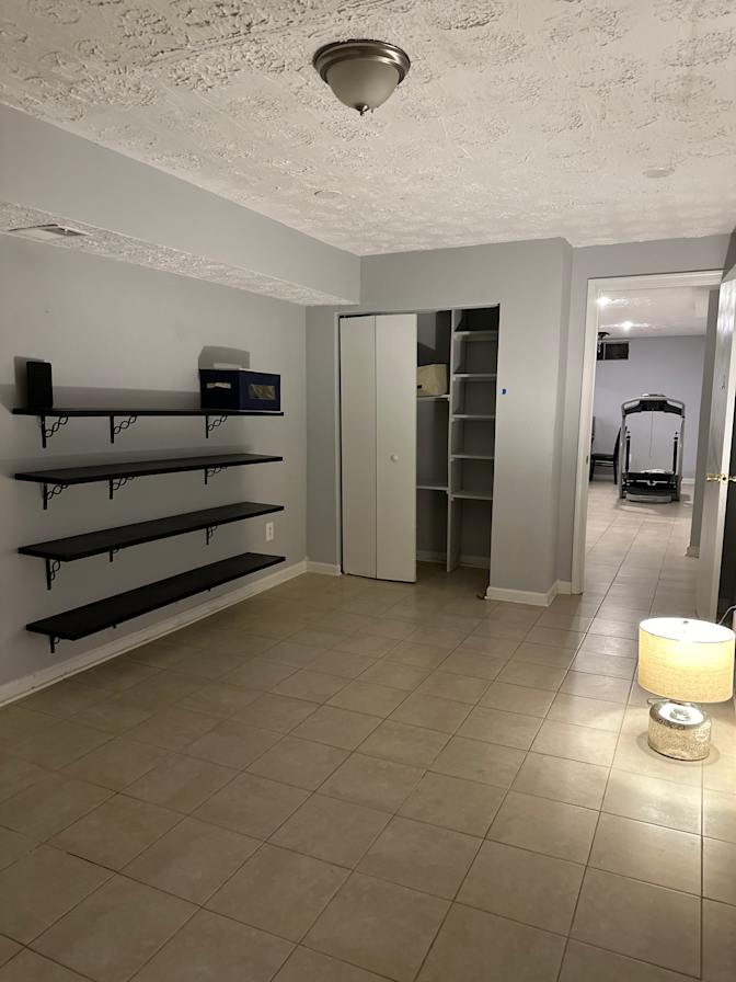 Rex Ntumbi's room