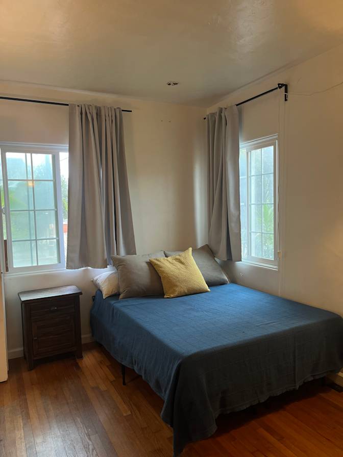 Suzanne's room