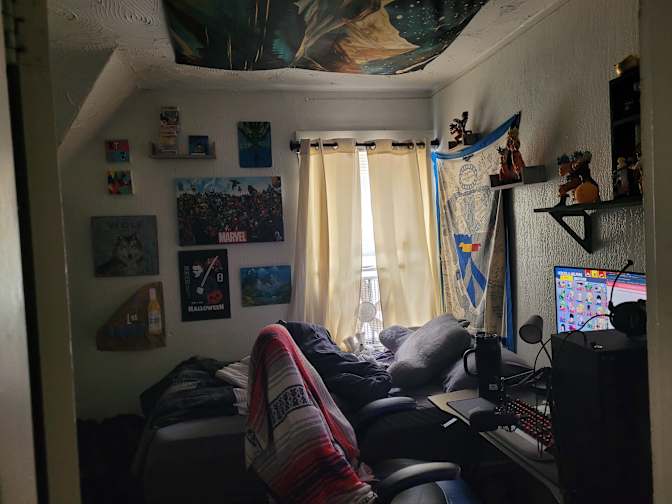 Owen Badams's room