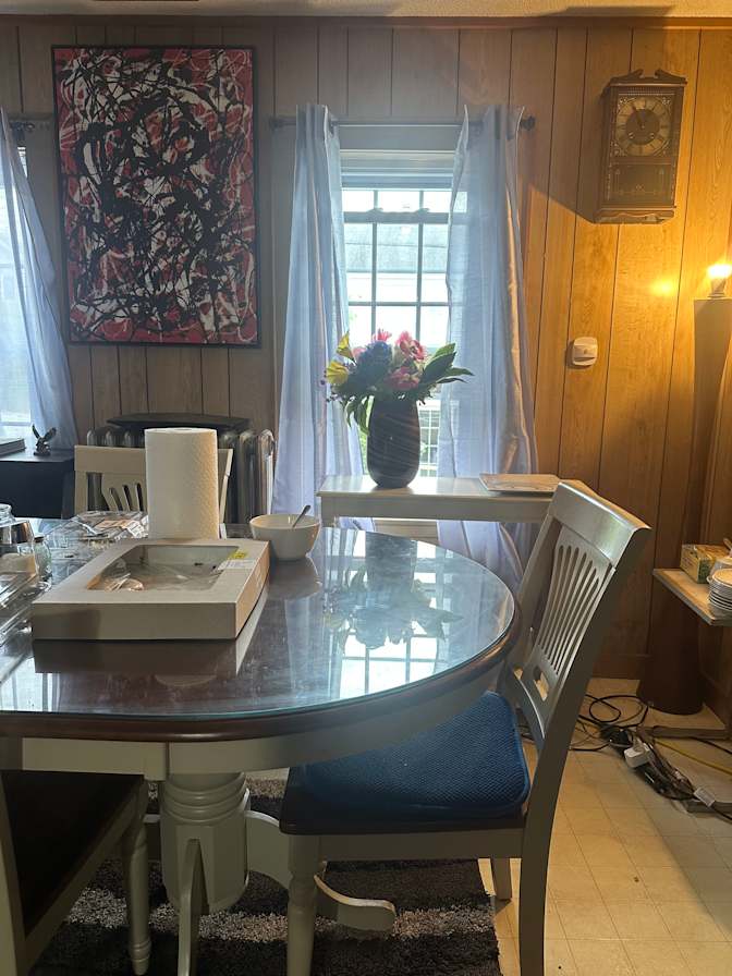 Len's room