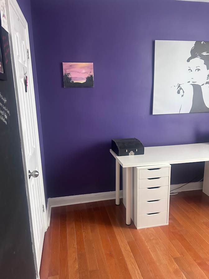 Courtney's room