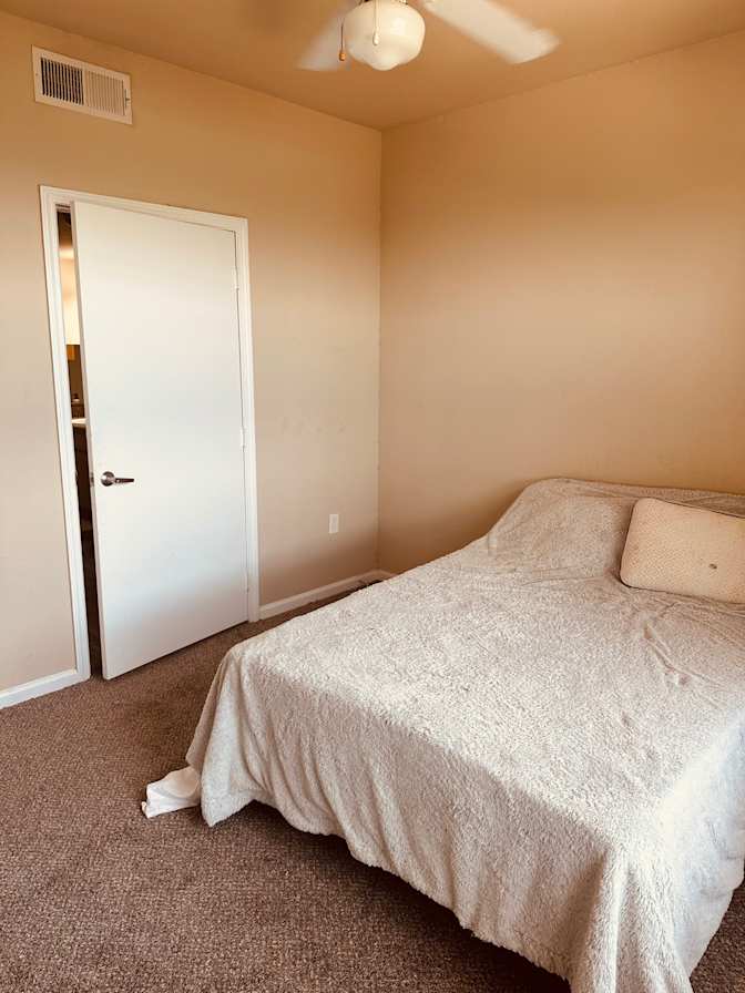 Teri's room