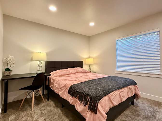 Jenny's room