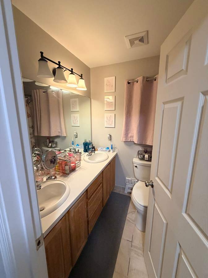Amber's room
