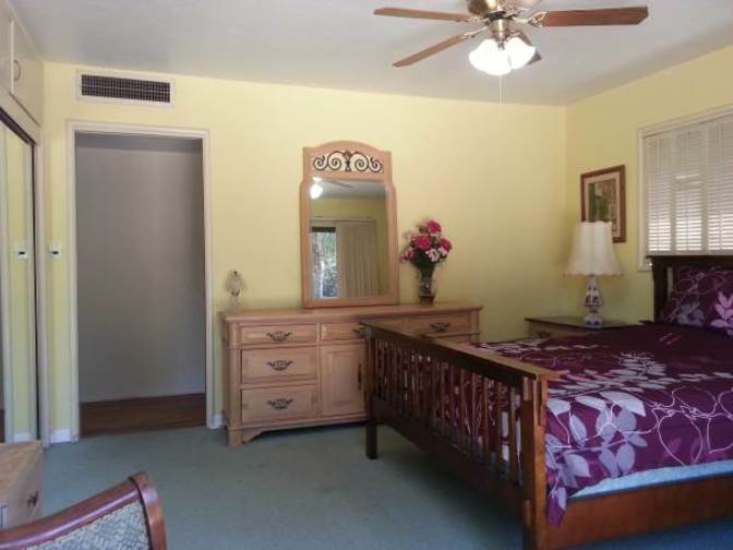john's room