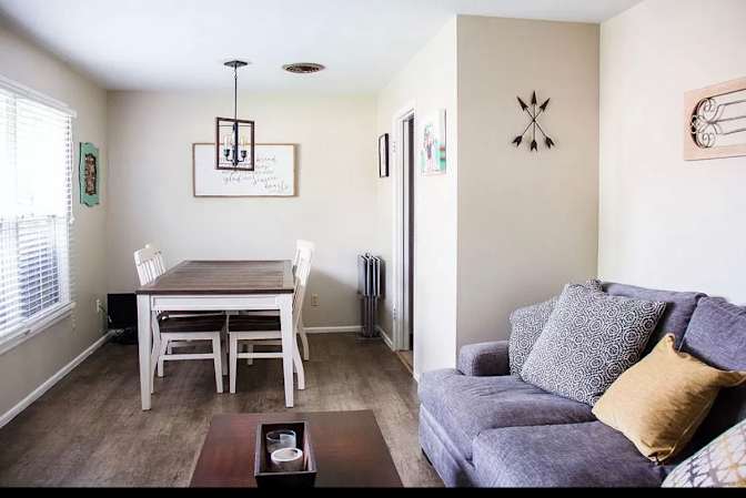 Evelyn's room