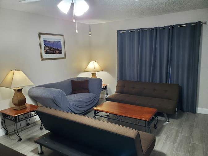 Jason Bryan, Realtor's room