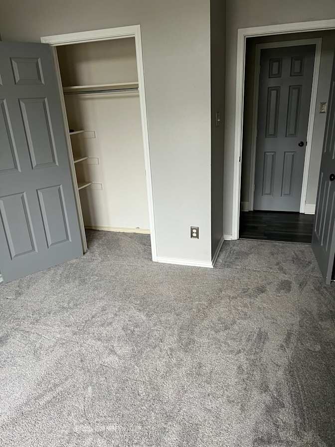 Luke Stamps's room