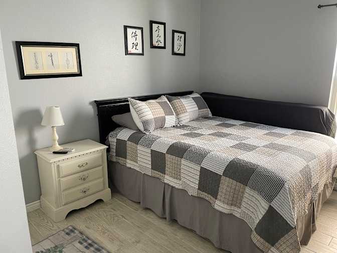 Jennifer's room