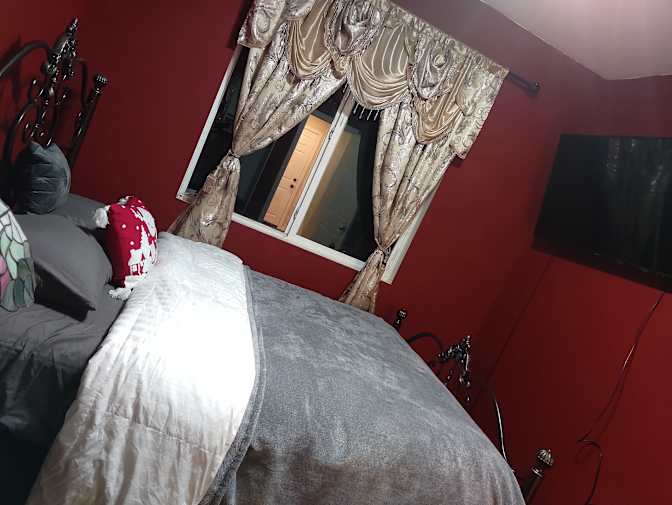 Kate's room