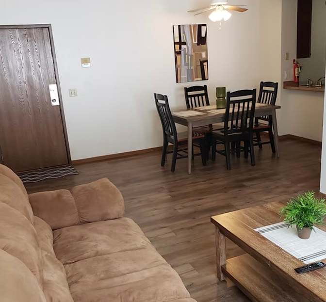 Sanderos D Fentaw's room