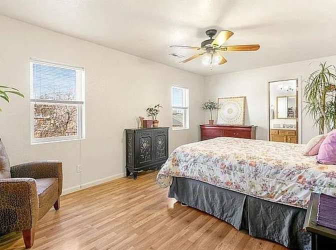 Kevin Daniel's room